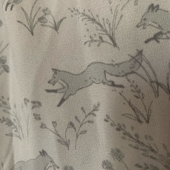 LC Lauren Conrad sleeveless fox print blouse XS - Picture 5 of 8